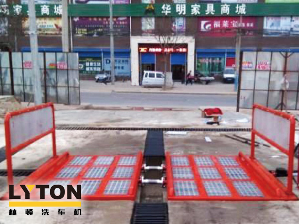 經(jīng)濟型工程車輛自動洗輪機是林頓電腦洗車機專為沖洗各類工程車輛的輪胎及底盤而設計,該設備結(jié)構簡單,功能齊全,高壓沖洗工程車輛底盤及兩側(cè)。