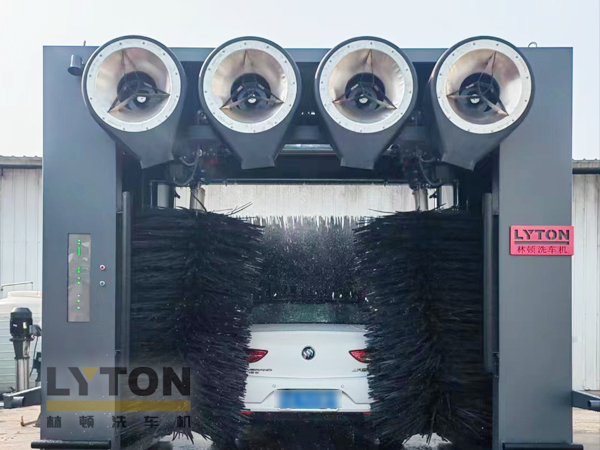 林頓全自動(dòng)洗車(chē)機(jī) 質(zhì)量在心中 責(zé)任在肩上 讓中國(guó)制造走向世界！